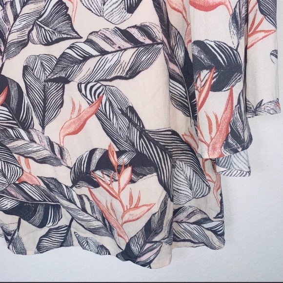 Dress Forum mini tropical print dress Graypeach Lena bell sleeve floral size M - Picture 6 of 10